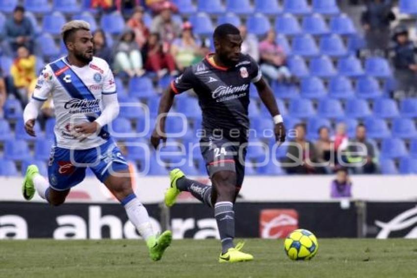 FÚTBOL . CLUB PUEBLA VS MORELIA