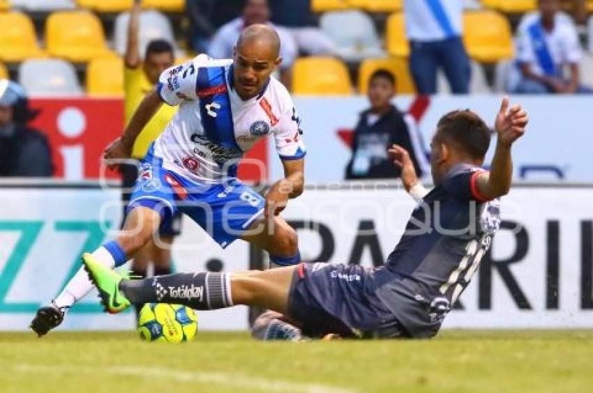 FÚTBOL . CLUB PUEBLA VS MORELIA