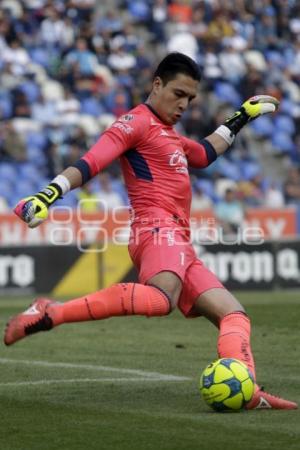 FÚTBOL . CLUB PUEBLA VS MORELIA