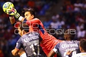 FÚTBOL . CLUB PUEBLA VS MORELIA