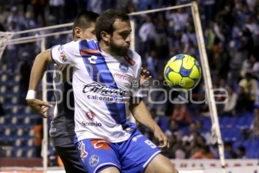 FÚTBOL . CLUB PUEBLA VS MORELIA