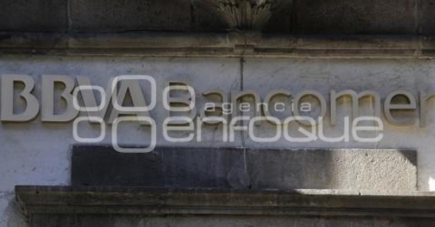 ECONOMÍA . BANCOS