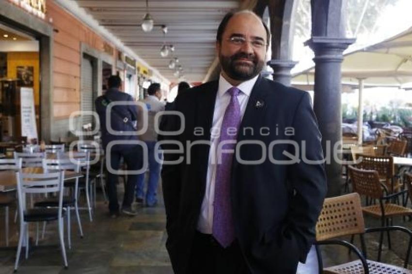 EMILIO ÁLVAREZ ICAZA
