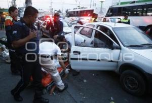 MUJER LESIONADA BALA PERDIDA