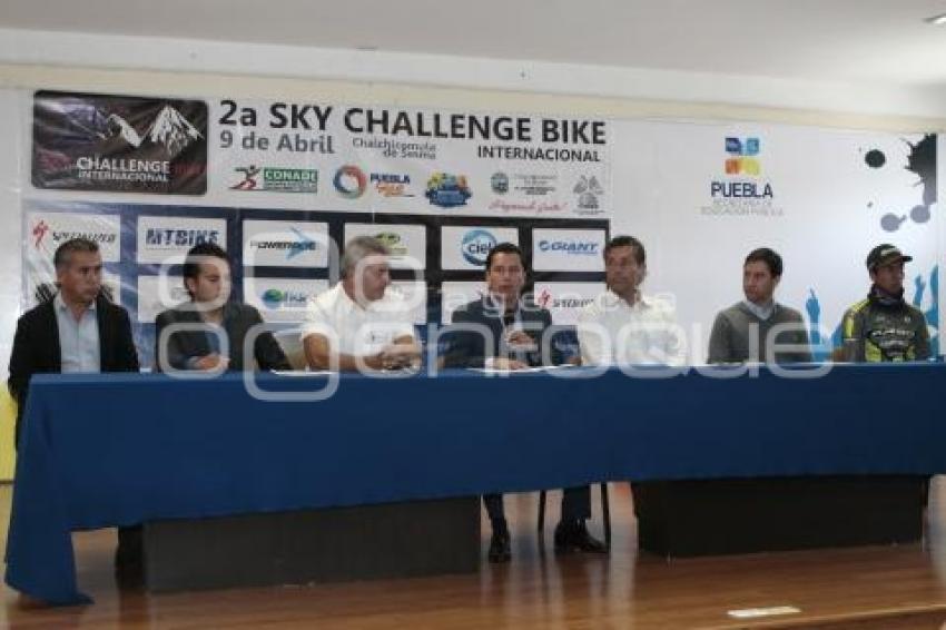 SKY CHALLENGE BIKE