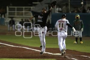 BÉISBOL . JUEGO INAUGURAL PERICOS DE PUEBLA