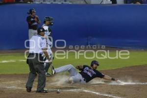 BÉISBOL . PERICOS VS BRAVOS