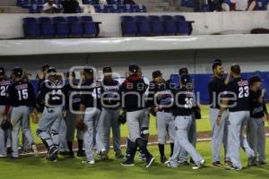 BÉISBOL . PERICOS VS BRAVOS