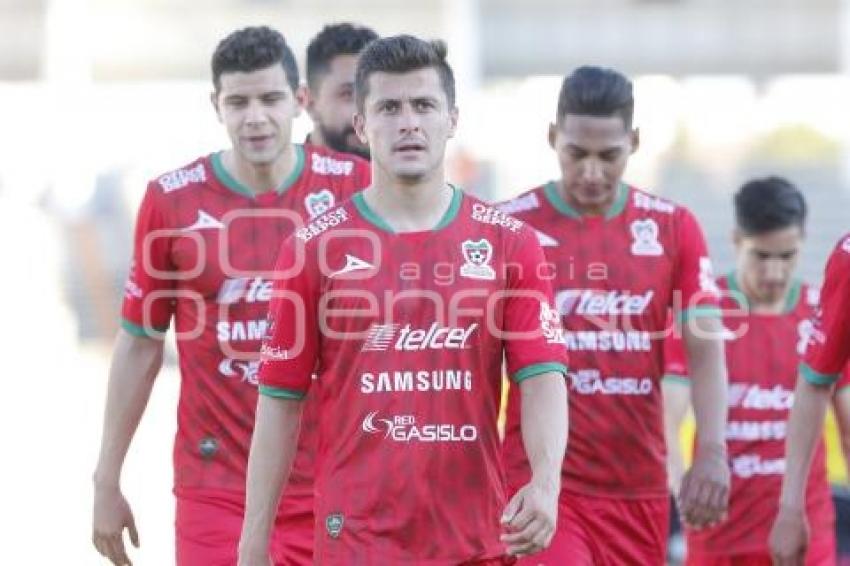 FÚTBOL . LOBOS VS MINEROS