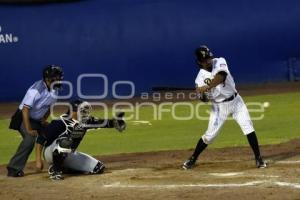 BÉISBOL . PERICOS VS BRAVOS