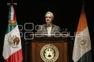 UDLAP . INFORME DEL RECTOR