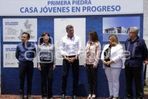 PRIMERA PIEDRA . CASA JÓVENES EN PROGRESO