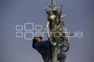 BICICLETA BLANCA