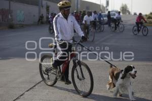 BICICLETA BLANCA