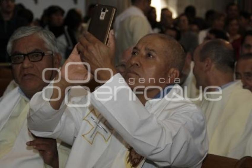 RENOVACIÓN PROMESAS SACERDOTALES