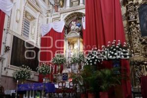 PREPARATIVOS VIACRUCIS SEMANA SANTA