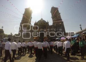 SEMANA SANTA . PROCESIÓN