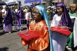 SEMANA SANTA . PROCESIÓN