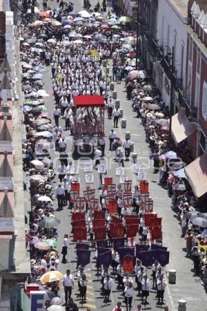 SEMANA SANTA . PROCESIÓN