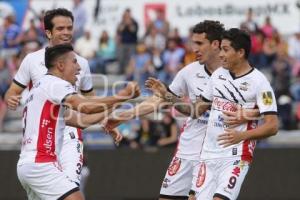 FÚTBOL . LOBOS VS LEONES NEGROS