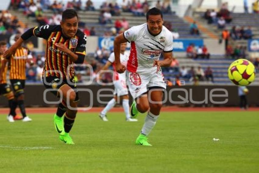 FÚTBOL . LOBOS VS LEONES NEGROS