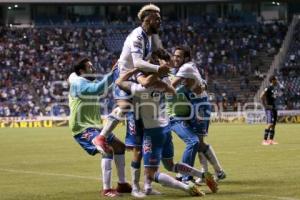 FÚTBOL . CLUB PUEBLA VS CRUZ AZUL 
