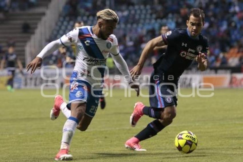 FÚTBOL . CLUB PUEBLA VS CRUZ AZUL 
