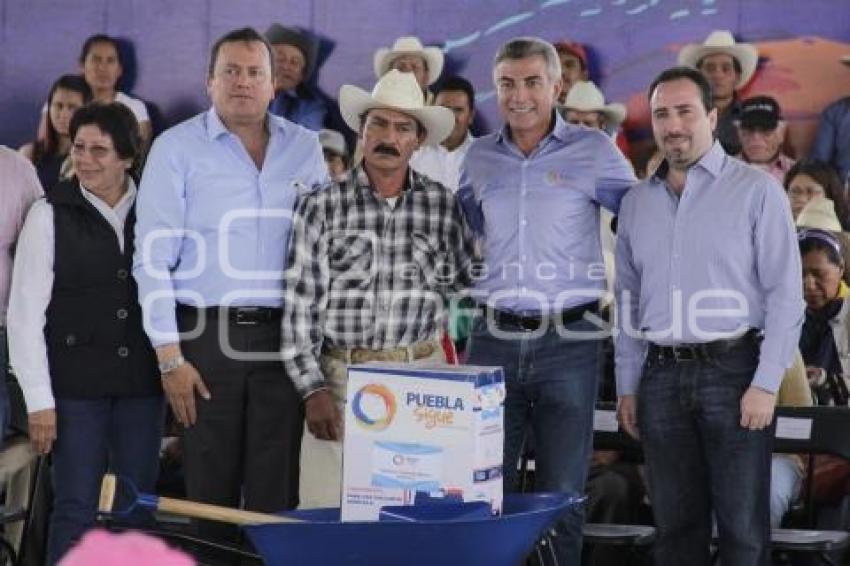 LIBRES . ENTREGA DE INSUMOS A TIEMPO