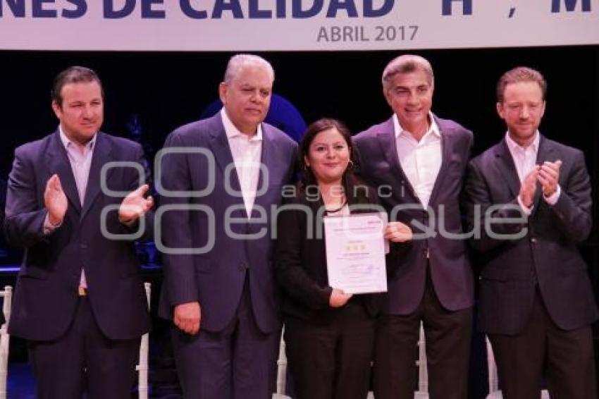 ENTREGA DE CERTIFICADOS