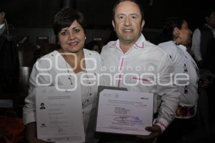 ENTREGA DE CERTIFICADOS