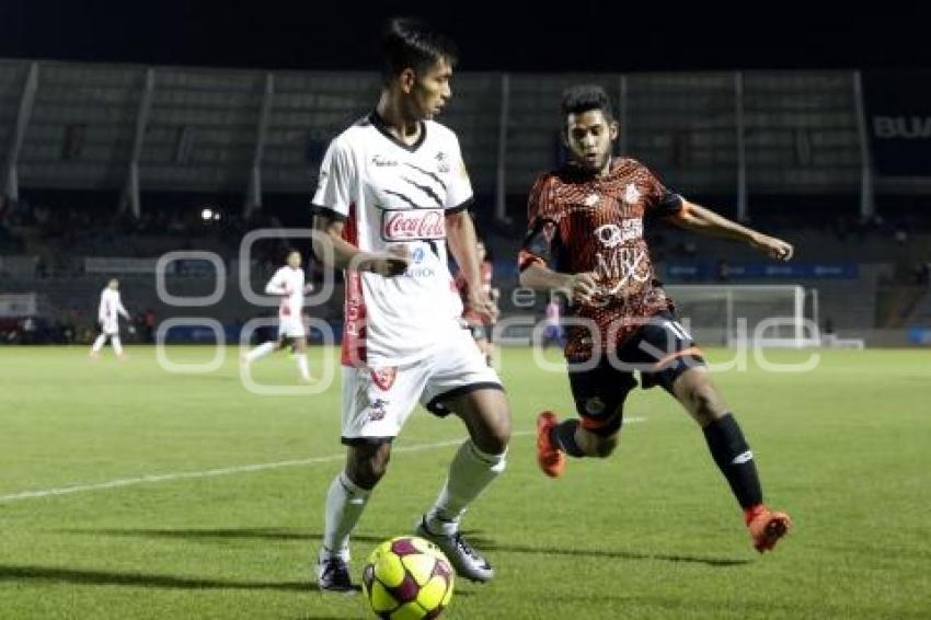 FÚTBOL . LOBOS VS ALEBRIJES