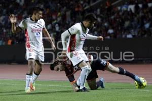 FÚTBOL . LOBOS VS ALEBRIJES