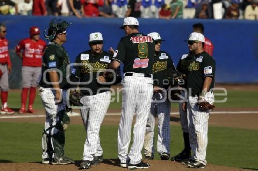 BÉISBOL . PERICOS VS DIABLOS ROJOS
