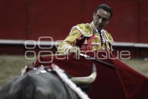 ACRÓPOLIS . TOROS