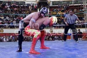 FUNCIÓN DE LUCHA LIBRE