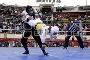 FUNCIÓN DE LUCHA LIBRE