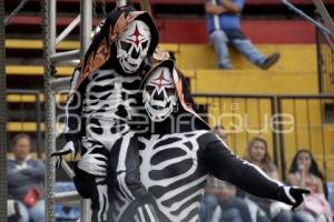 FUNCIÓN DE LUCHA LIBRE