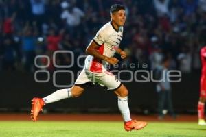 FÚTBOL . LOBOS VS MINEROS