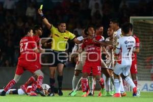 FÚTBOL . LOBOS VS MINEROS