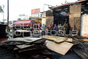 INCENDIO MADERERÍA . ATLIXCO