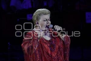 FERIA DE PUEBLA . PAQUITA LA DEL BARRIO