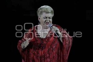 FERIA DE PUEBLA . PAQUITA LA DEL BARRIO