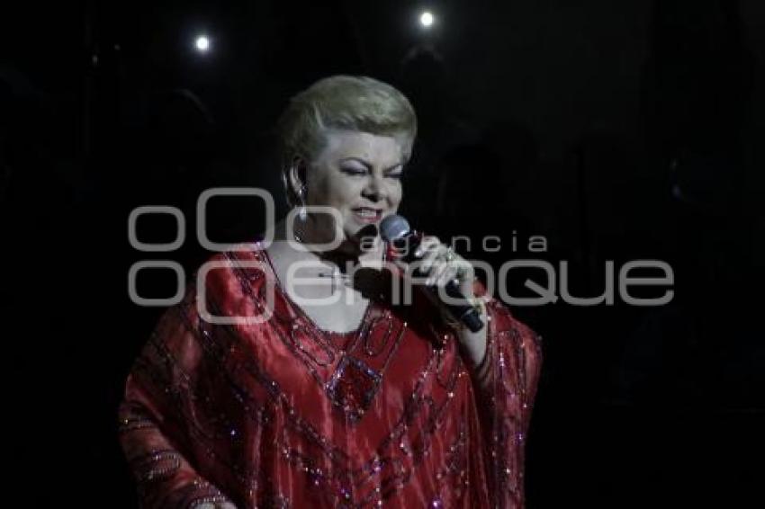 FERIA DE PUEBLA . PAQUITA LA DEL BARRIO