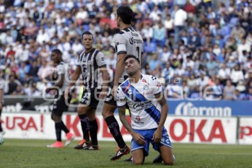 FÚTBOL . CLUB PUEBLA VS NECAXA