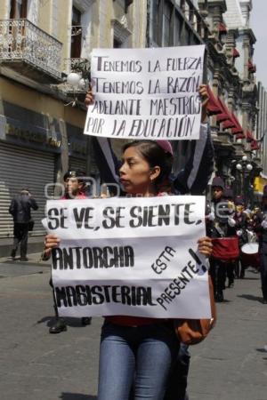 MARCHA ANTORCHA MAGISTERIAL