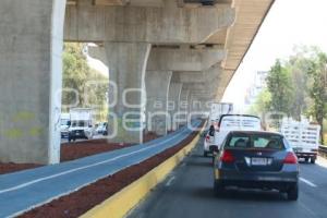 CICLOPISTA . AUTOPISTA