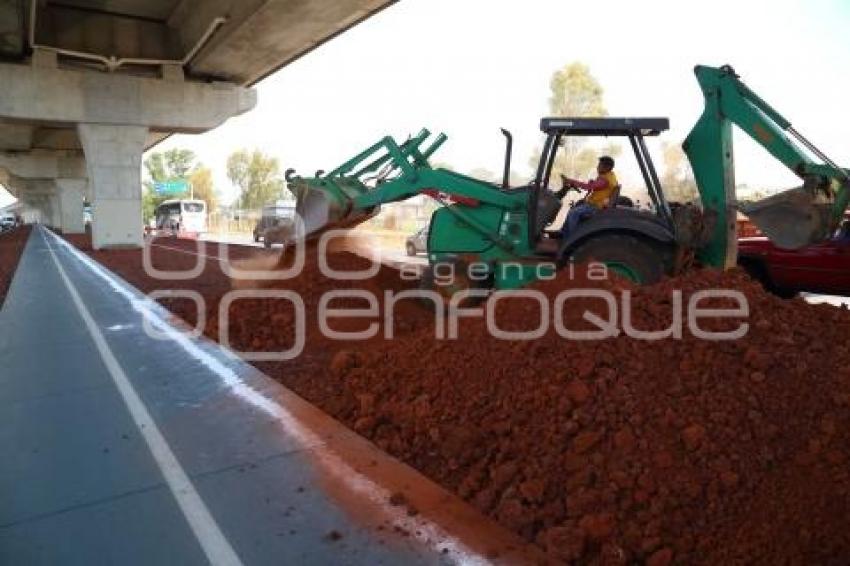 AUTOPISTA . REMOCIÓN DE CICLOPISTA