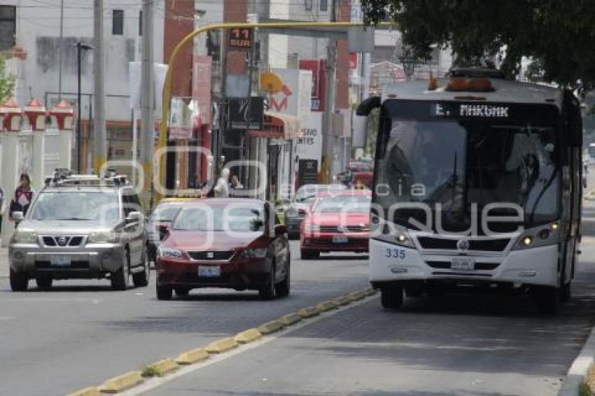 TRANSPORTE PÚBLICO