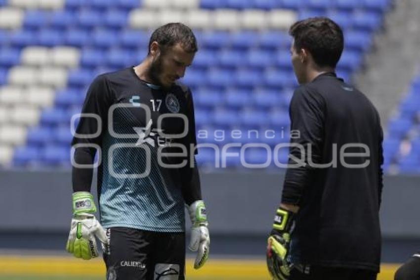 ENTRENAMIENTO . CLUB PUEBLA