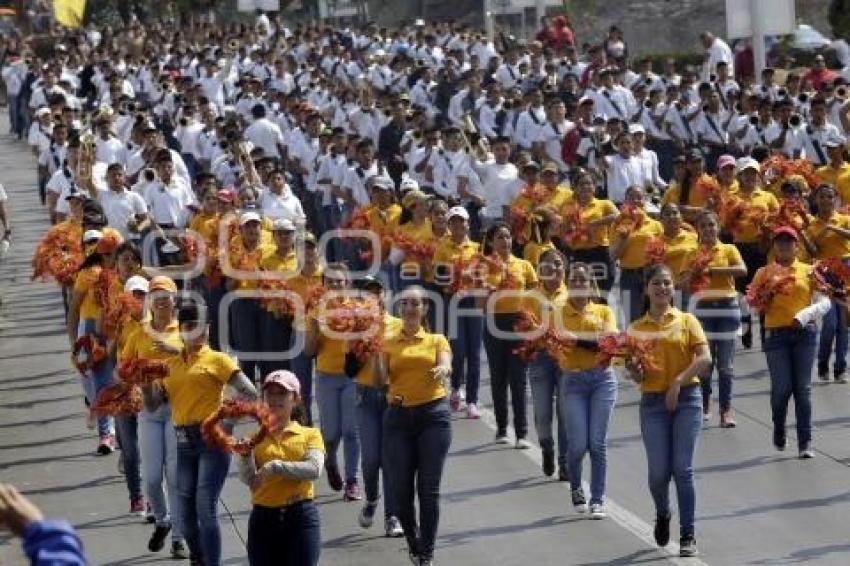 ENSAYO DESFILE 5 DE MAYO